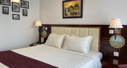 Flower Garden Hotel Room Type - Superior Double Room