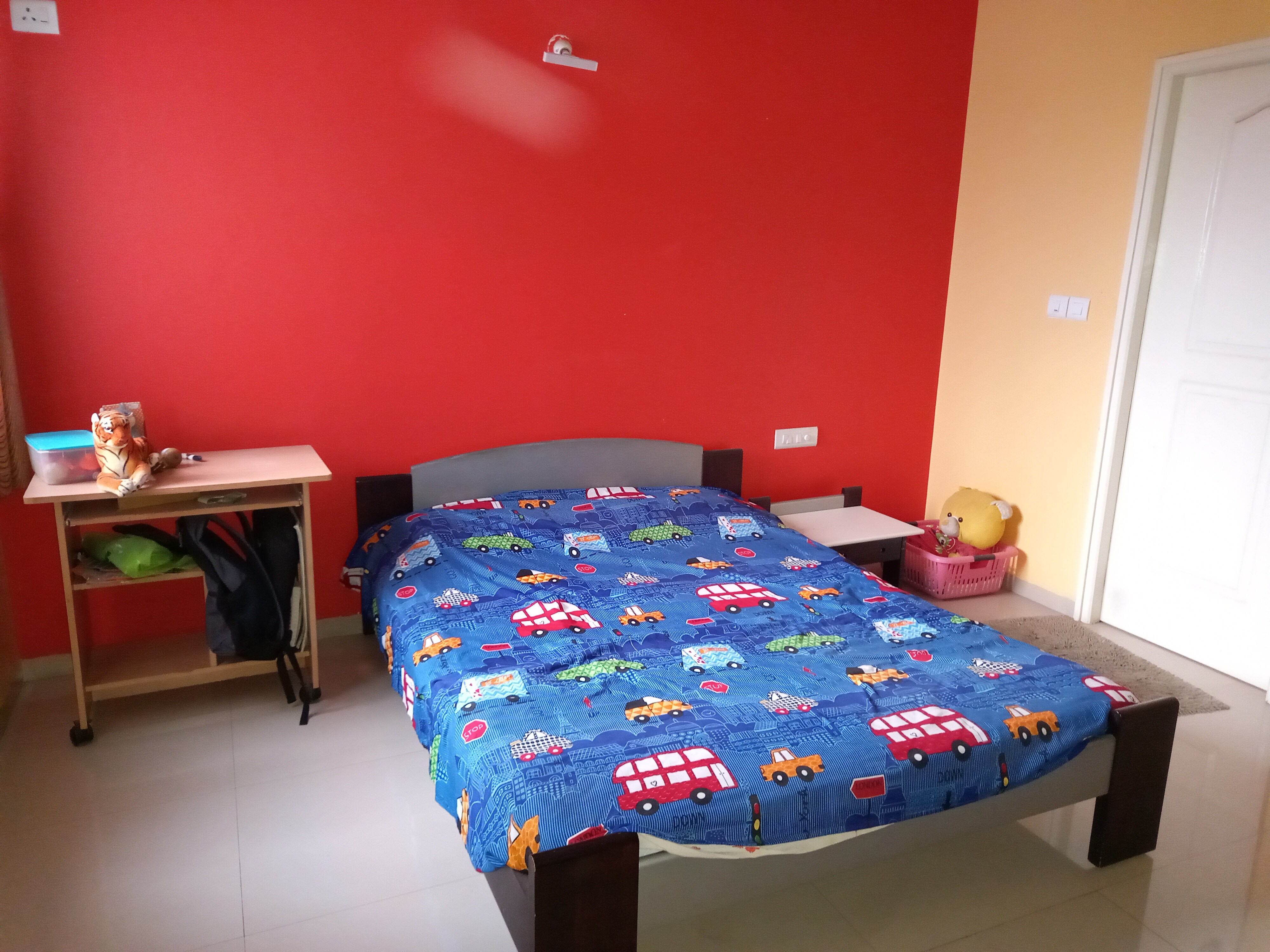 Bren Woods - Tap to explore photos