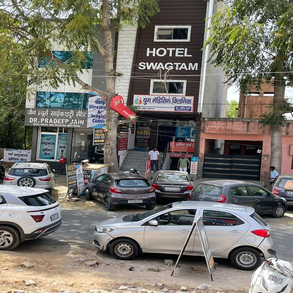 Hotel Swagtam - Tap to explore photos