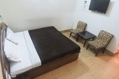 The Hotel White House Chamba