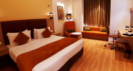 Best Western Vrindavan Room Type - 1 King Bed, Non-Smoking, Deluxe Room, Flat Screen Television, Mini Bar, In-Room Safe, Coffee Maker
