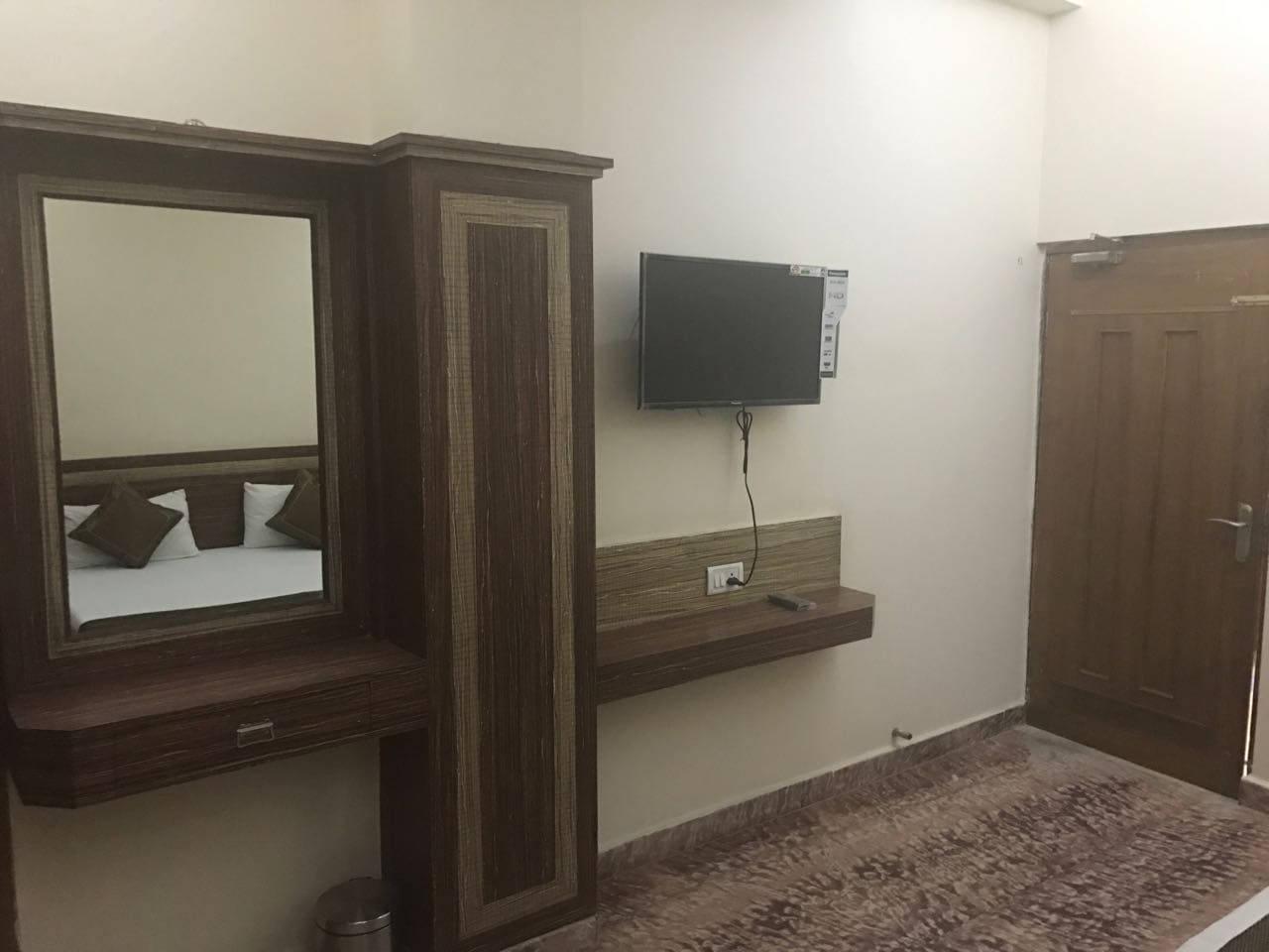 Hotel Le Bikaner - Tap to explore photos
