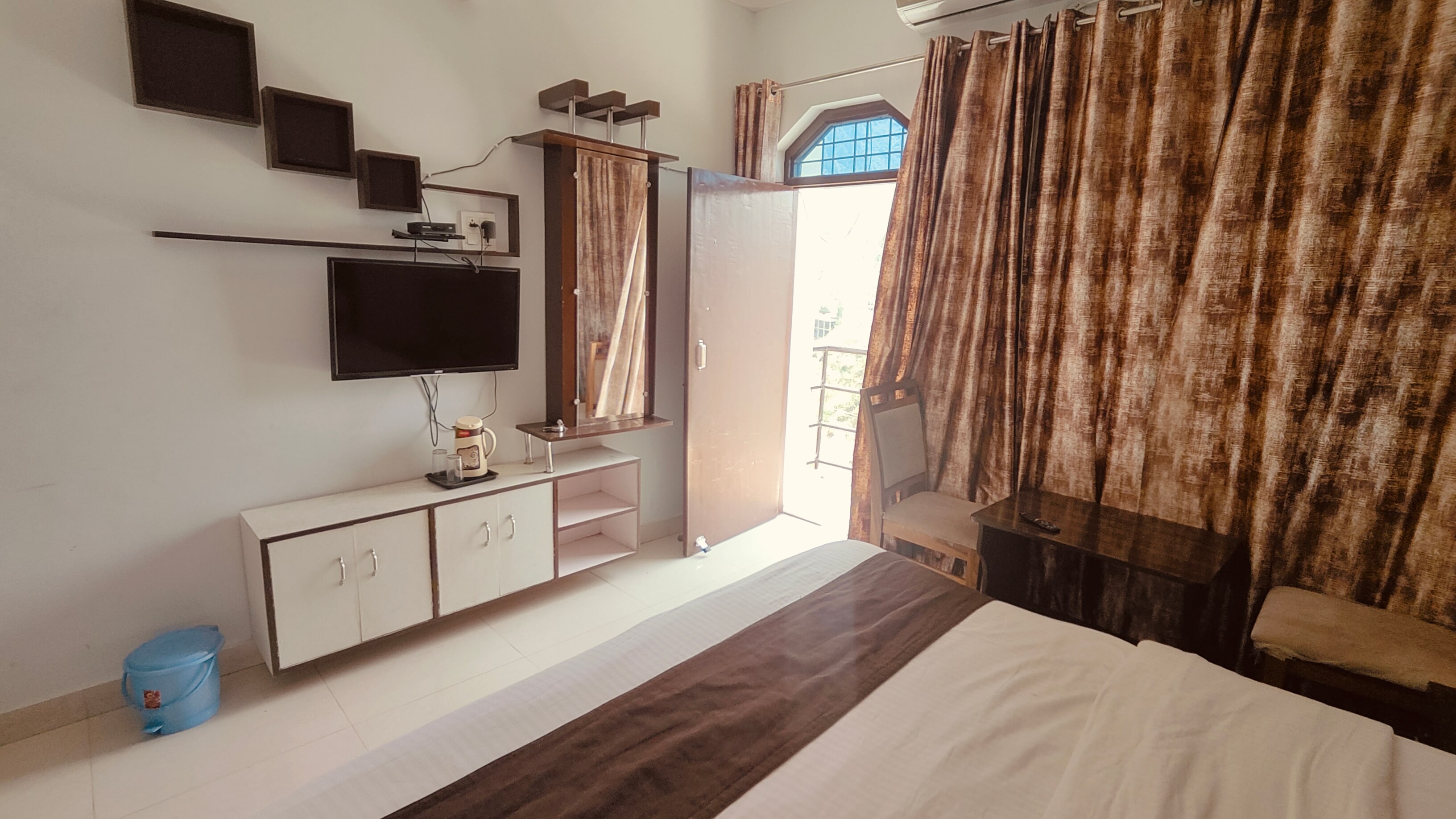 HOTEL GOVIND RUDRAPRAYAG - Tap to explore photos