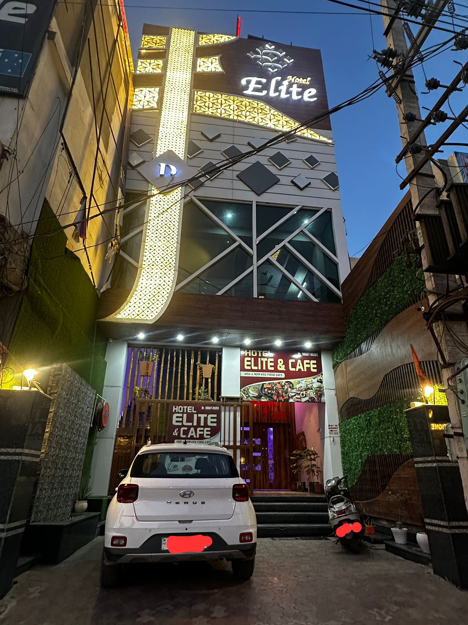 HOTEL ELITE - Tap to explore photos