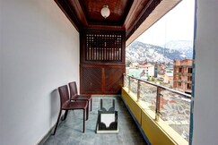 The Moniker Resort & Spa