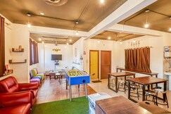 Transit Dorms - A Backpackers Inn & Hostel