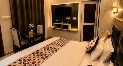 Hotel Kaanha Residency Inn by Shree Krishna Hospitality Room Type - Standard Room