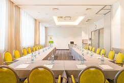Holiday Inn VILNIUS