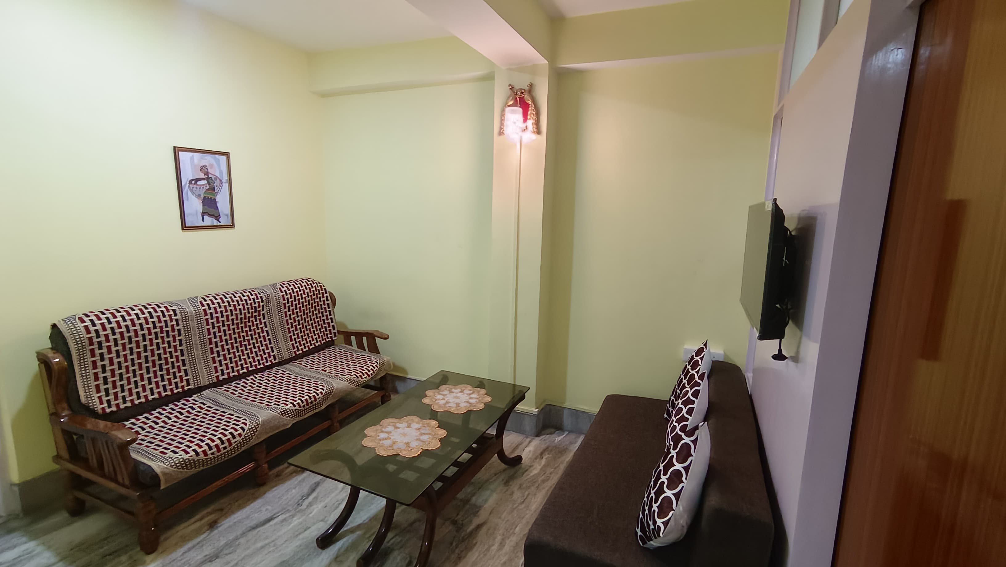 Green Dot 2Bhk Apartment | 2 Km from MG Road - Tap to explore photos