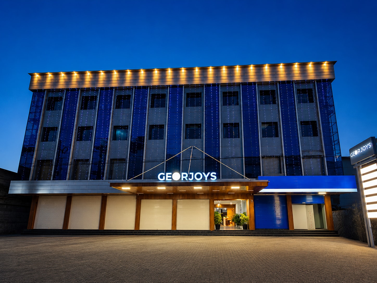 GEORJOYS HOTELS & RESORTS - Tap to explore photos
