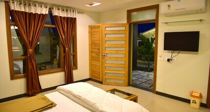 PRIDE ROCK RESORT Room Type - GRAND DELUXE Master Bed