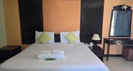 Mike Beach Resort Pattaya Room Type - Standard Room