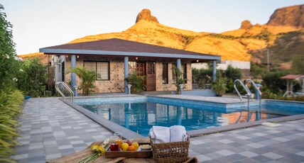 Sunrise Villa Near Trimbakeshwar Temple Room Type - Sunrise Villa Near Trimbakeshwar Temple
