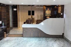 Tiwary Guest House