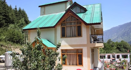 4 Rooms Cottage Near Mall Road with Kitchen Room Type - 4 Rooms Cottage Near Mall Road with Kitchen