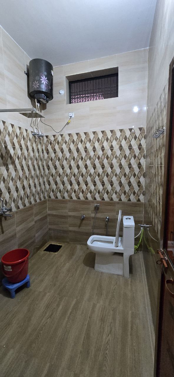 GARG HOME STAY - Tap to explore photos