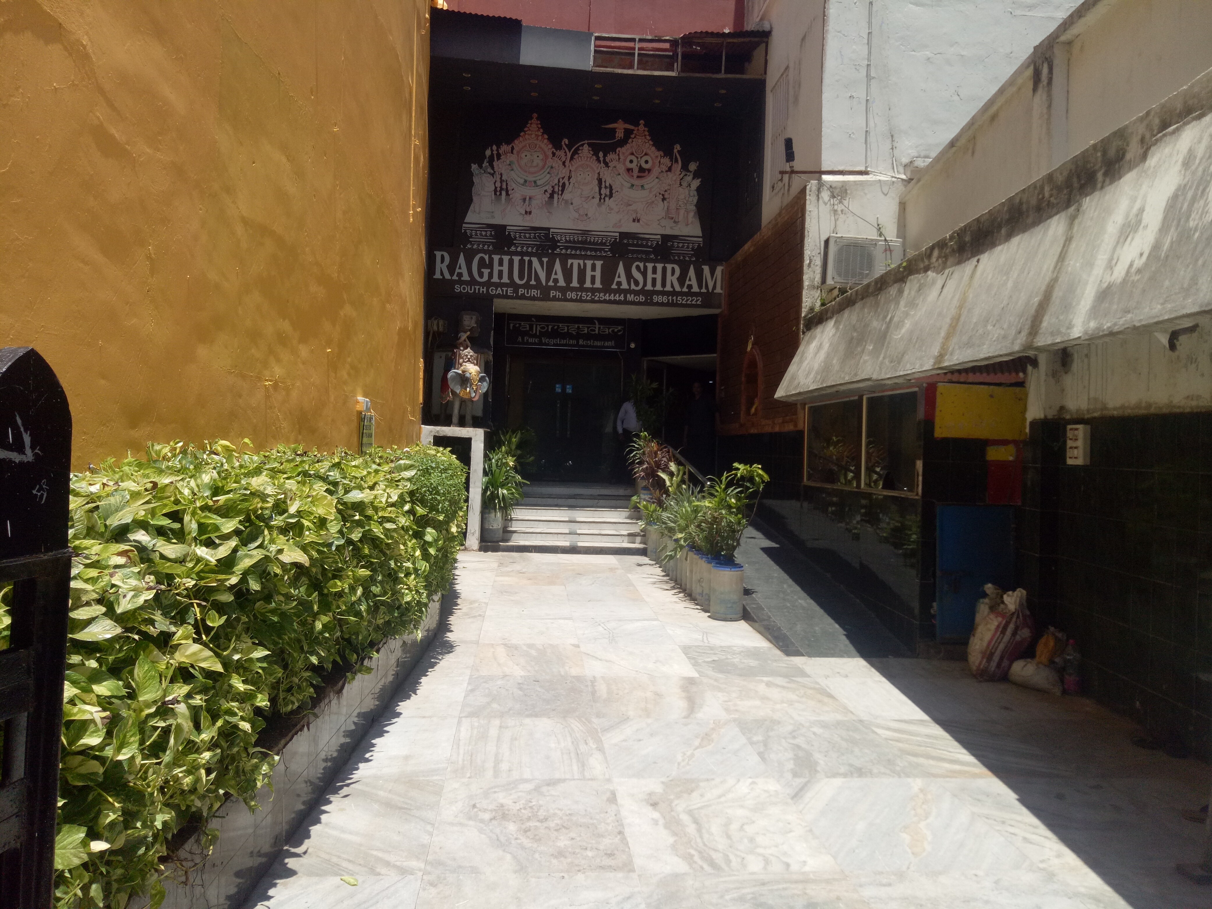 Main gallery