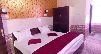 Hotel Crown Amer Room Type - Basic Room(NON-Ac)
