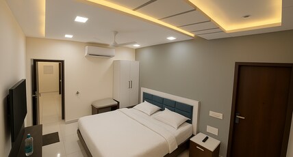 Hotel Paramount Room Type - Luxury Room