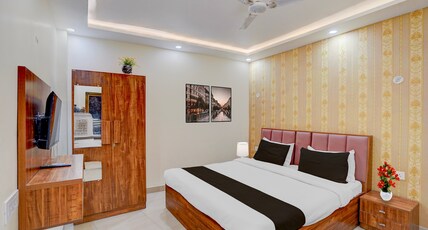 OYO Hotel O Rakabganj Crossway Ayodhya Formerly Ramaland Homestay Room Type - Classic OYO Hotel O Rakabganj Crossway Ayodhya Formerly Ramaland Homestay Room Type - Classic