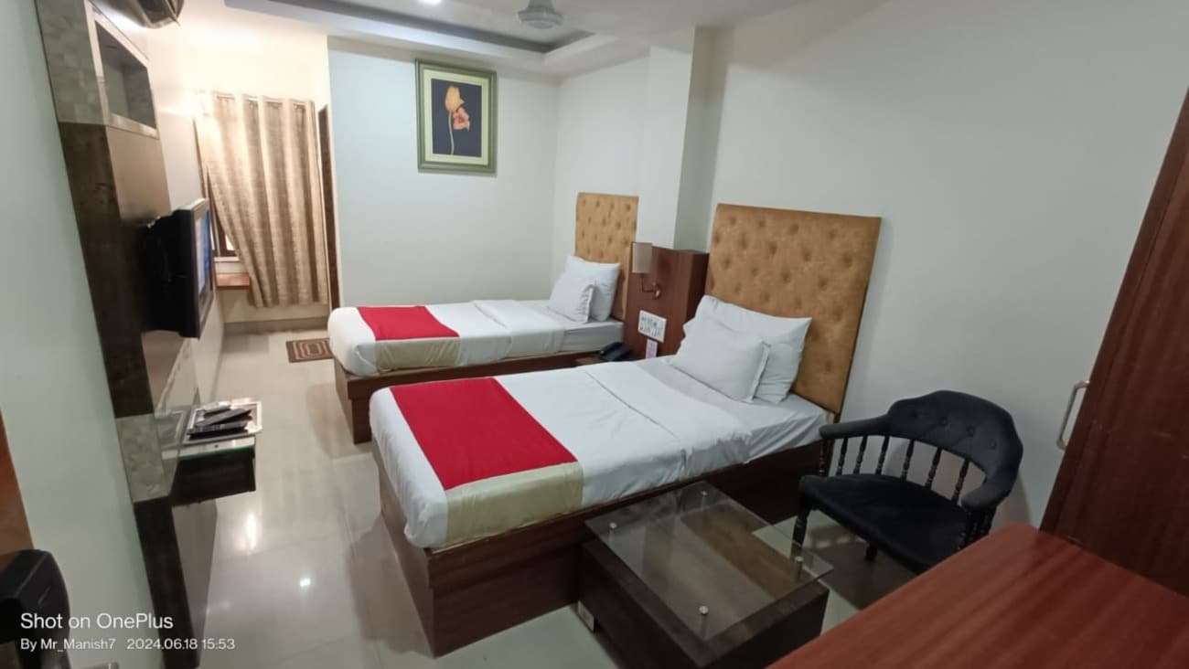 HOTEL RANJEET - Tap to explore photos
