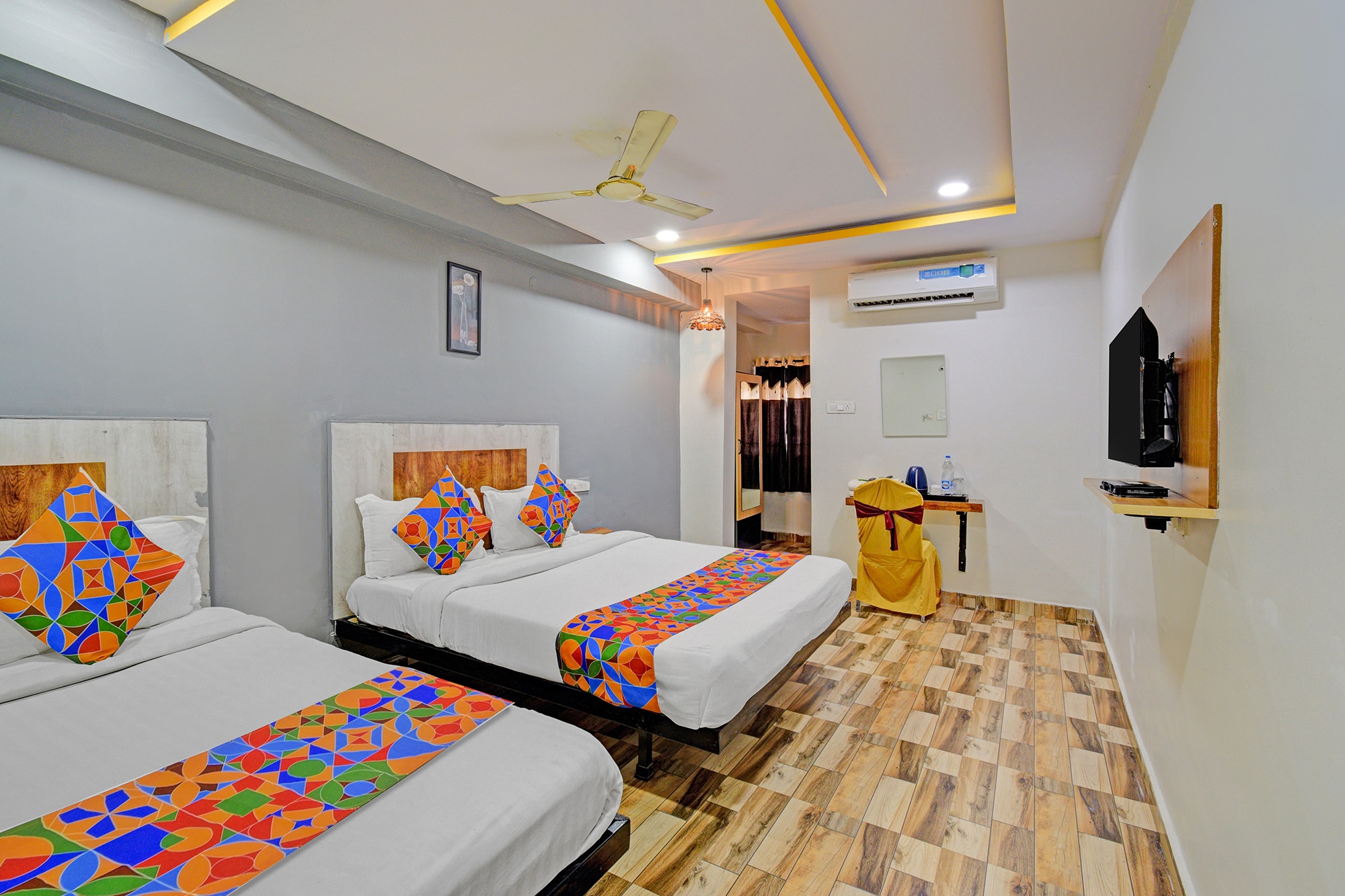 FabHotel Sri Sai Regency- Nr. RTC X Roads Metro Station - Tap to explore photos