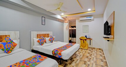 FabHotel Sri Sai Regency- Nr. RTC X Roads Metro Station Room Type - Family Room