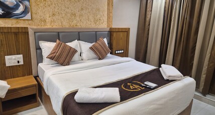 Galaxy Stays BKC Room Type - Superior room
