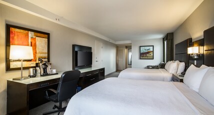 Holiday Inn Vancouver Centre Room Type - 2 Queen Premium Single Sofa Bed Holiday Inn Vancouver Centre Room Type - 2 Queen Premium Single Sofa Bed