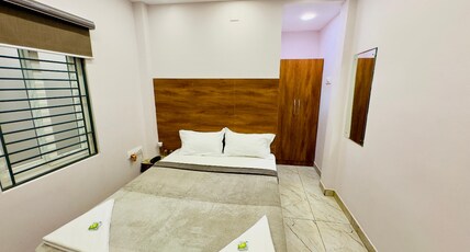 Greens Inn Room Type - STANDARD DOUBLE NON AC ROOM