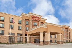 Hampton Inn & Suites Dickinson, ND