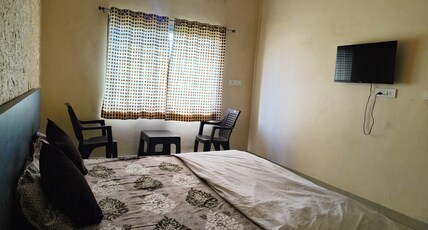Hotel M.N.P(Maa Narmada Palace) Room Type - Deluxe AC ROOM