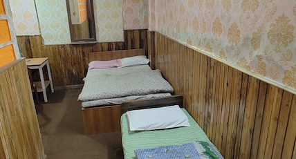 HOTEL TOWER VIEW Room Type - TRIPLE ROOM (Without TV) (for three person only) HOTEL TOWER VIEW Room Type - TRIPLE ROOM (Without TV) (for three person only)