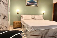 Ficus inn