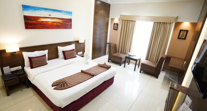 Hotel Dipali Room Type - Deluxe room