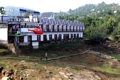 Hotel Pandav Meditation and Tourist Palace