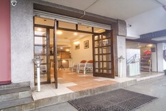 J's Heritage Hotel