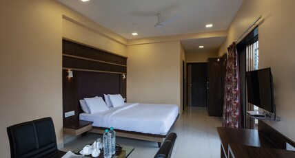 CITY PALACE RESORT Room Type - AC Super Deluxe Room Double Balcony