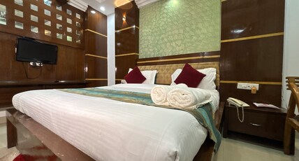 Hotel Raj Mandir Room Type - Silver Room (Standard Category)