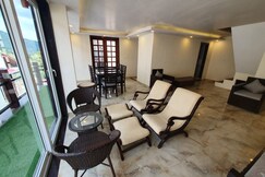 La Niwasa By Vatsam Hotels & Resorts(In House parking)
