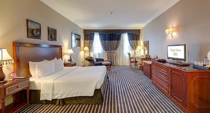 Royal Ascot Hotel Bur Dubai Room Type - Premier Deluxe Room Royal Ascot Hotel Bur Dubai Room Type - Premier Deluxe Room