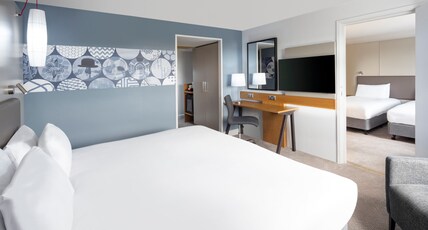 Crowne Plaza Harrogate Room Type - 1 Super King Bed Premium High Floor