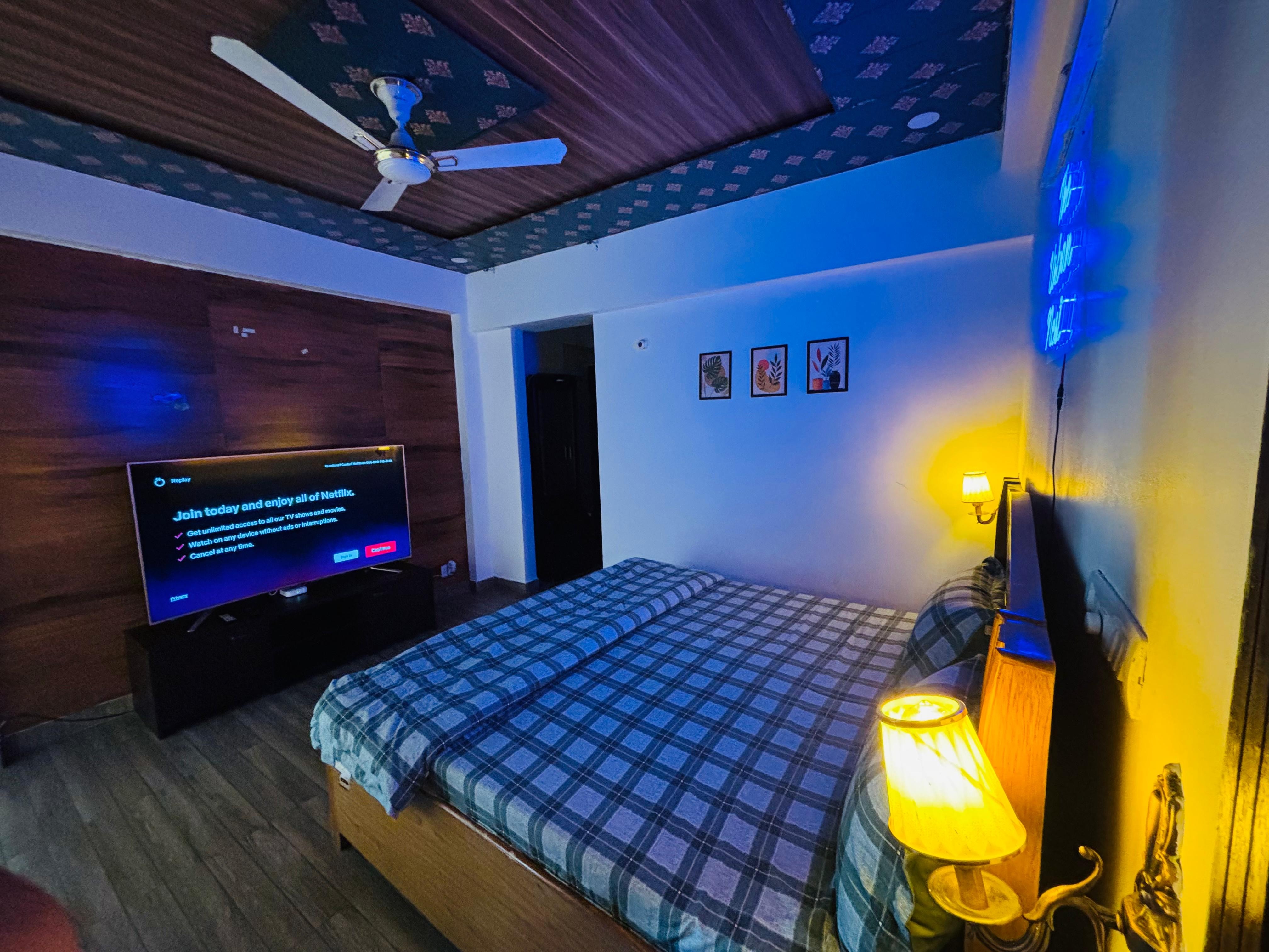 The Mussoorie Glow- Entire 3BHK Penthouse - Tap to explore photos