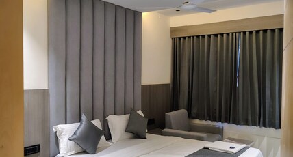 Hotel Lotus Ahmedabad Room Type - Deluxe Room Non a/c