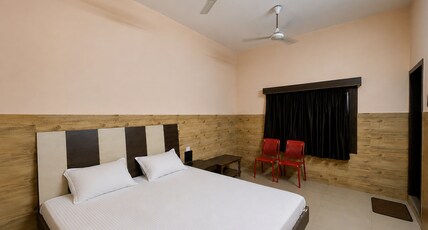 Bishnu Bhaban | 50M from Shree Jagannath Temple Room Type - Non AC Double Bed Room Bishnu Bhaban | 50M from Shree Jagannath Temple Room Type - Non AC Double Bed Room