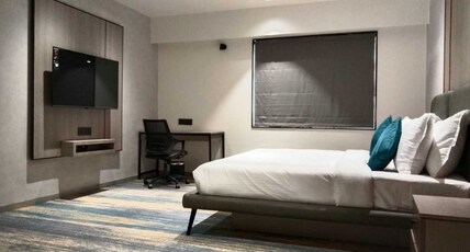 Comfort Inn Empire, Morbi Room Type - Deluxe Room with City View