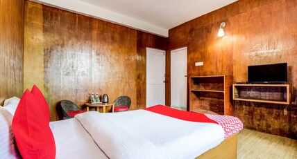 Yul Pemakhar Room Type - Deluxe Room