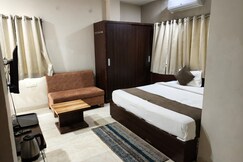 Address of Hotel utsah stay