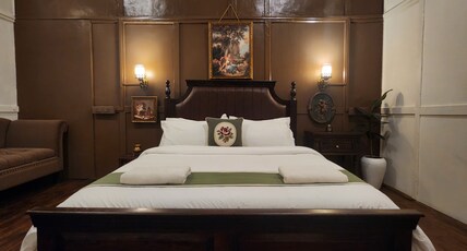 Rococo By Concordia Hospitality Room Type - Superior Queen Room