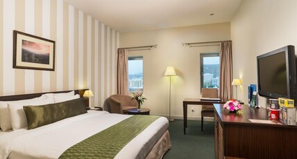 Al Falaj Hotel Room Type - Suite Room – Early Check-in & Late Check-out (10:00 AM & 3:00 PM, subject to availability) | 15% Off